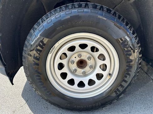 Used 2019 Chevrolet Silverado 1500 W/T image 9