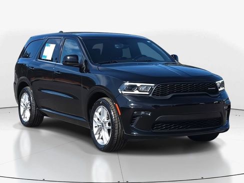 Used 2022 Dodge Durango GT image 2