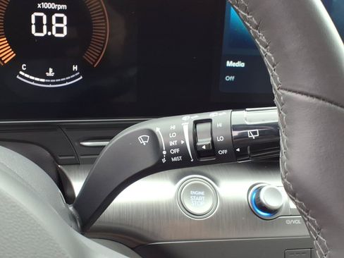 Used 2025 Hyundai Kona SEL FWD image 27
