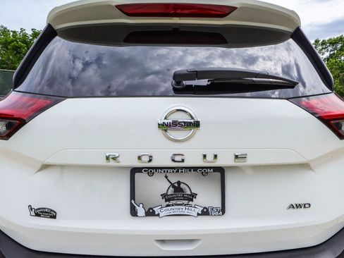 Used 2021 Nissan Rogue S AWD/4WD image 40