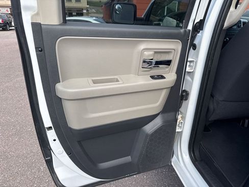Used 2011 RAM 1500 Classic SLT image 12