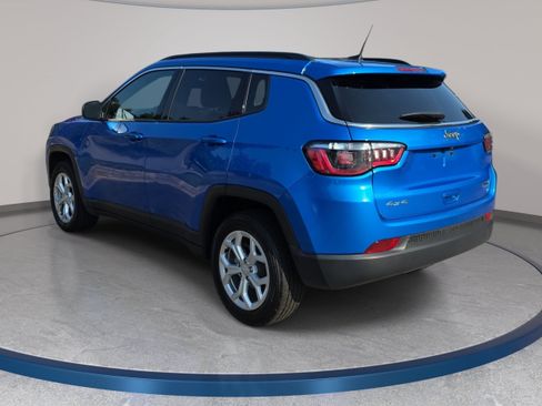 Certified 2024 Jeep Compass Latitude AWD/4WD image 7