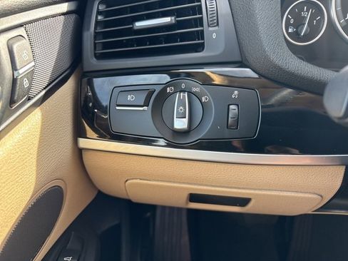 Used 2017 BMW X3 xDrive35i image 7