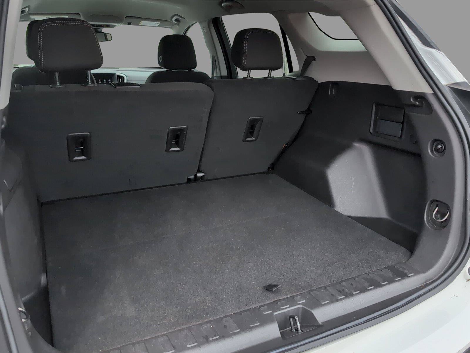 Certified 2024 GMC Terrain SLE FWD image 35