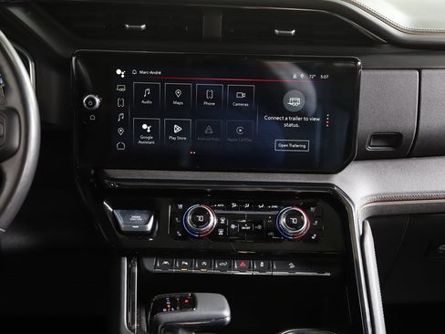 Used 2023 GMC Sierra 1500 AT4 w/ AT4 Premium Package image 14