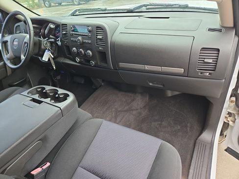 Used 2010 GMC Sierra 1500 SLE w/ SLE Preferred Package image 14