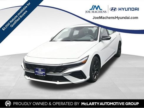 New 2026 Hyundai Elantra SEL Sport Premium FWD image 4