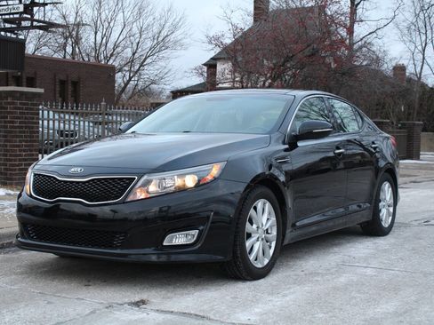 Used 2014 Kia Optima EX w/ EX Premium Package image 2