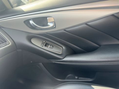 Used 2021 INFINITI Q50 Luxe image 19