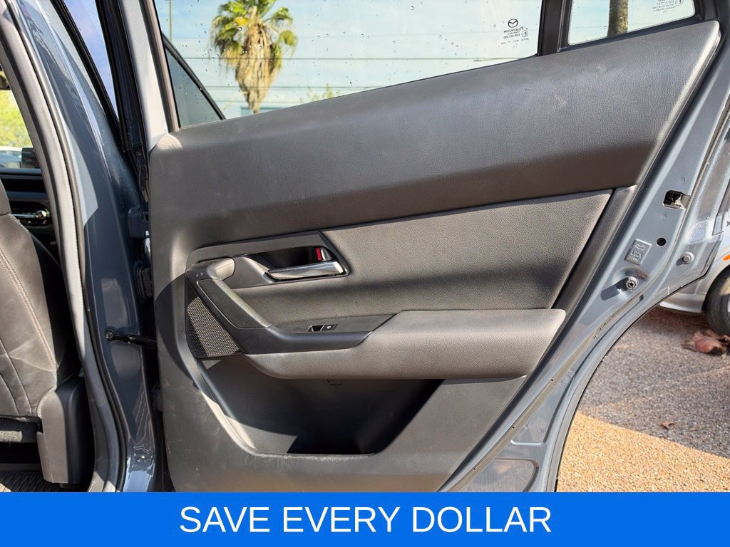 Used 2025 MAZDA CX-50 AWD 2.5 S w/ Weather Package image 19