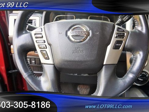 Used 2017 Nissan Titan SL image 23