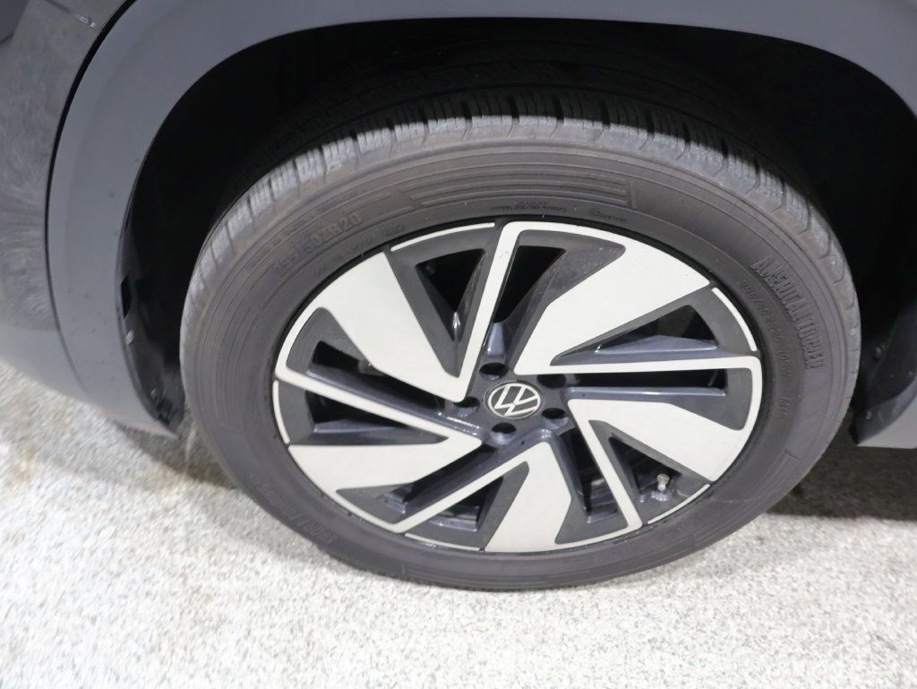 Used 2025 Volkswagen Atlas SE AWD/4WD image 10
