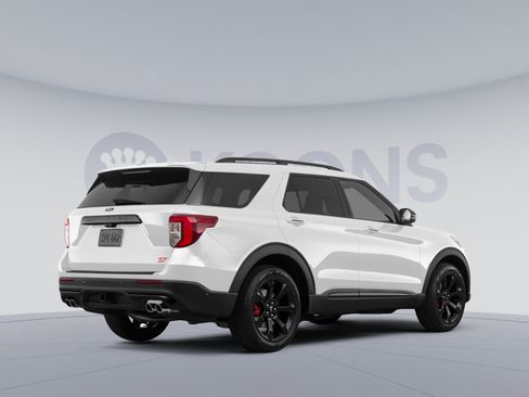 Used 2022 Ford Explorer ST AWD/4WD image 4