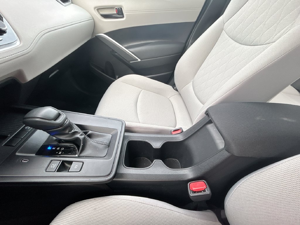 Used 2026 Toyota Corolla Cross L FWD image 25