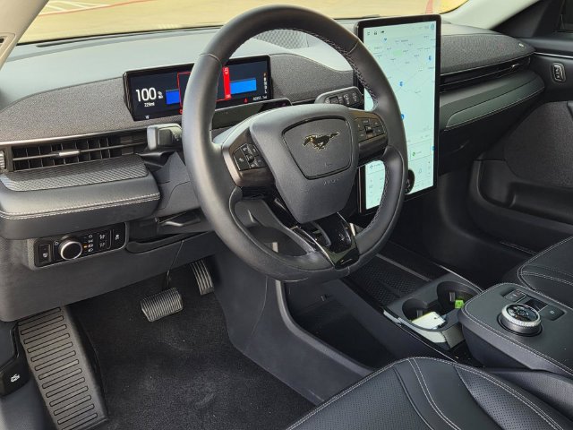 Used 2023 Ford Mustang Mach-E Premium RWD image 26