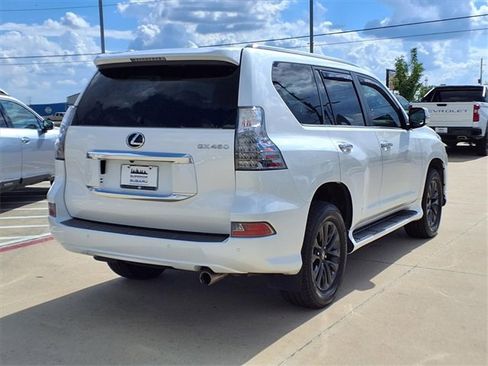 Used 2021 Lexus GX 460 Premium image 4