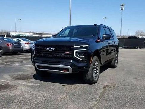 Used 2025 Chevrolet Tahoe Z71 image 3