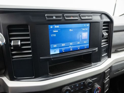 Used 2024 Ford F550 2WD Crew Cab Super Duty w/ XLT Value Package image 13