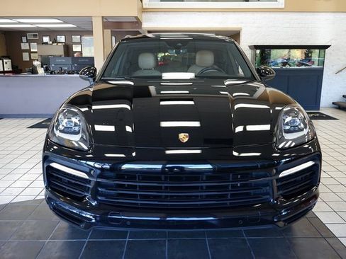 Used 2020 Porsche Cayenne image 19