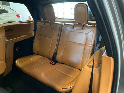 Used 2020 Lincoln Aviator Black Label w/ Dynamic Handling Package image 10