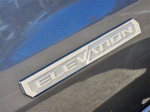 Used 2022 GMC Sierra 1500 Elevation image 13