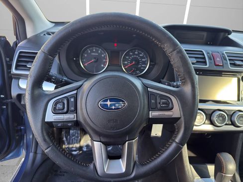 Used 2017 Subaru Crosstrek 2.0i Premium image 18