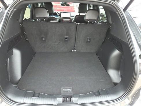 Certified 2025 Ford Escape ST-Line Elite w/ Premium Technology Package image 6