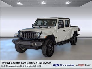 Used 2023 Jeep Gladiator Sport video 1
