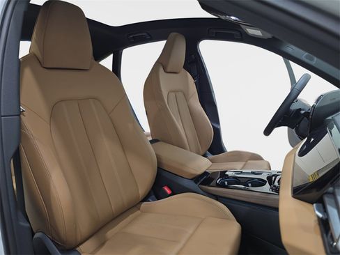 Used 2025 Audi A5 2.0T Prestige w/ 19" Wheel Package image 12