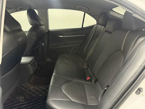 Used 2021 Toyota Camry XSE image 38