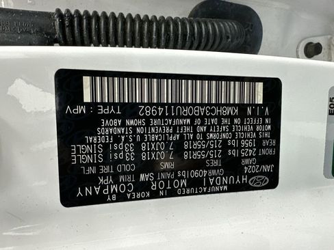 Used 2024 Hyundai Kona SEL w/ Convenience Package image 32