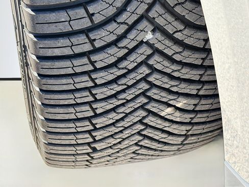 Used 2022 Audi Q8 Premium w/ Convenience Package image 44