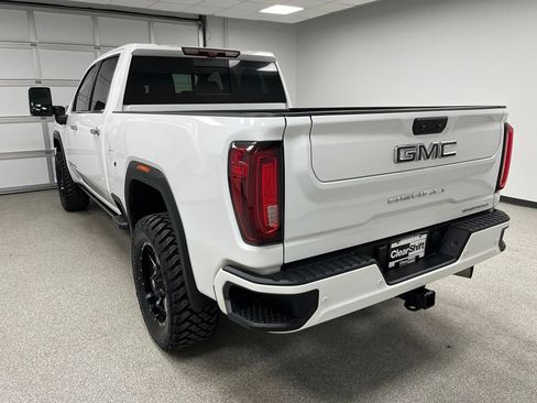 Used 2021 GMC Sierra 3500 Denali w/ Denali Ultimate Package AWD/4WD image 7