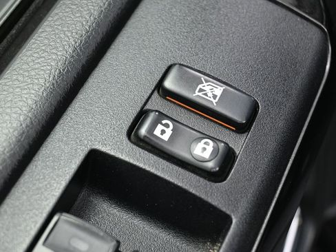 Used 2017 Toyota 4Runner TRD Off-Road image 12