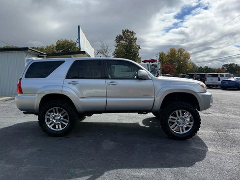 Used 2008 Toyota 4Runner Limited image 7