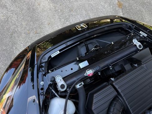 Used 2005 Honda S2000 image 76
