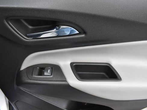 Used 2023 Chevrolet Equinox LT image 14