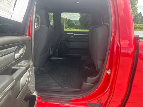 Used 2025 RAM 1500 Big Horn AWD/4WD image 15