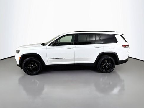 Used 2023 Jeep Grand Cherokee L Laredo AWD/4WD image 8