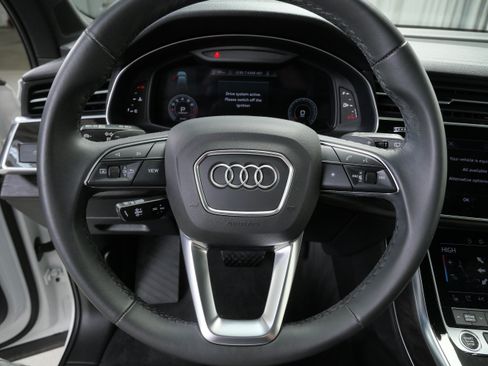 Used 2023 Audi Q7 2.0T Premium Plus w/ Premium Plus Package AWD/4WD image 22