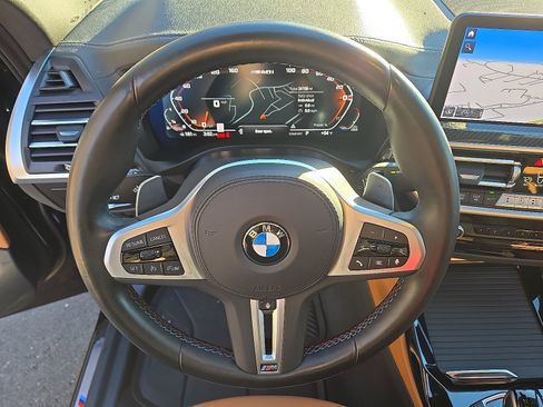 Certified 2023 BMW X4 M40i w/ Premium Package image 21
