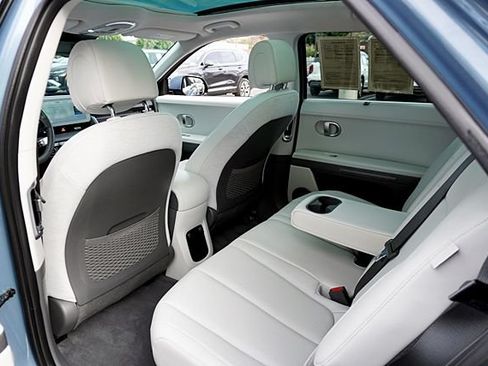 Certified 2024 Hyundai Ioniq 5 Limited RWD image 19
