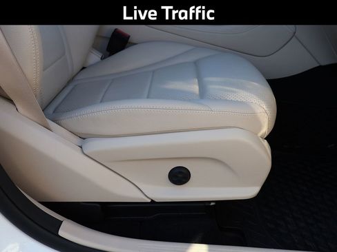 Used 2020 Mercedes-Benz GLC 300 4MATIC Coupe image 13