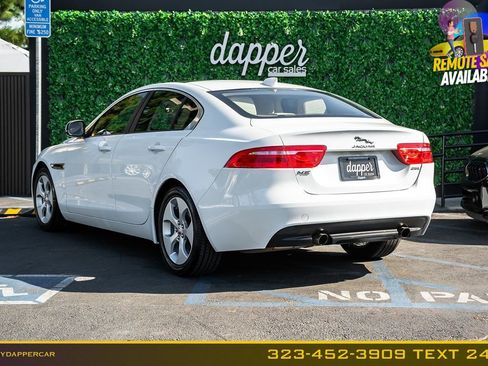 Used 2018 Jaguar XE RWD image 8