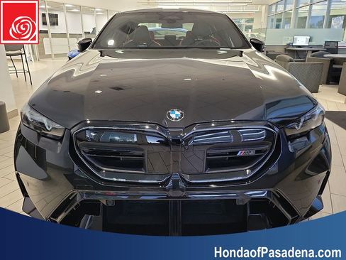 Used 2026 BMW M5 w/ Carbon Package AWD/4WD image 5