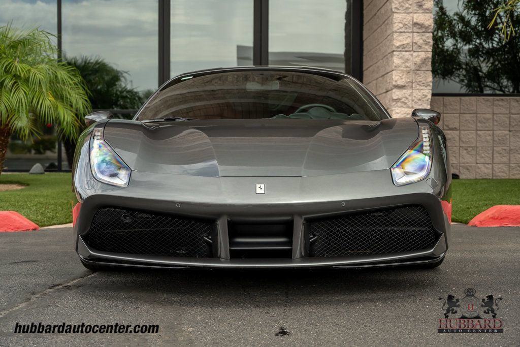 Used 2017 Ferrari 488 GTB RWD image 2