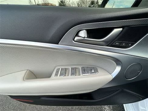 Used 2022 Genesis G70 2.0T w/ Prestige Package image 20