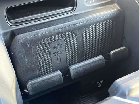 Used 2021 RAM 1500 Laramie image 33