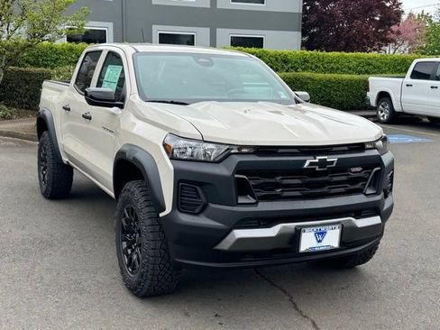 New 2026 Chevrolet Colorado Trail Boss AWD/4WD image 1