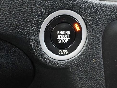 Used 2020 Dodge Charger SXT w/ Blacktop Package image 28